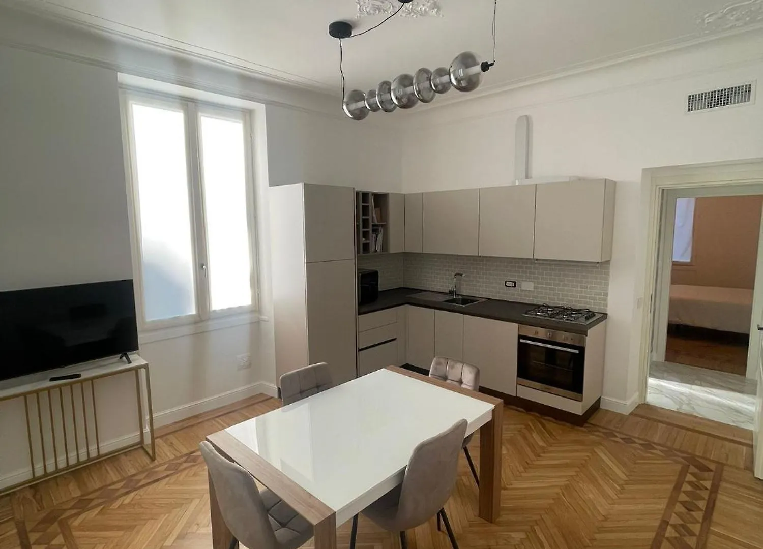 Sanremo Prestige Apartment 0*,